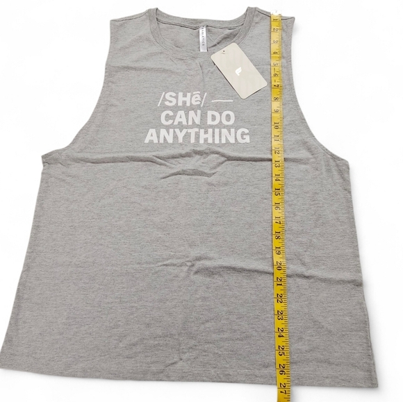 Fabletics She Can Do Anything Micah Muscle Tank in Gray Size Large NWT - Picture 7 of 9